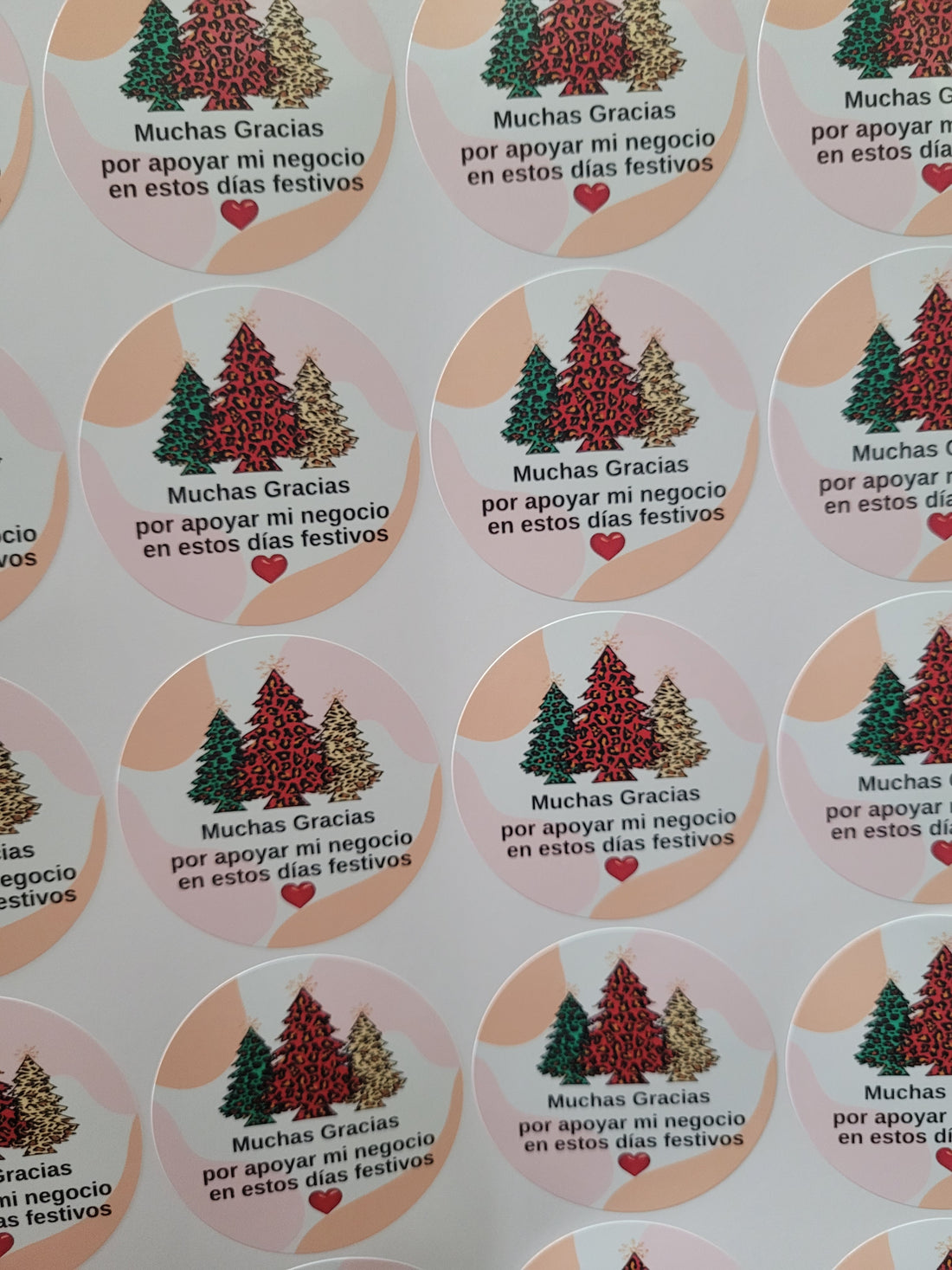 100 Stickers 2&quot; Christmas Spanish